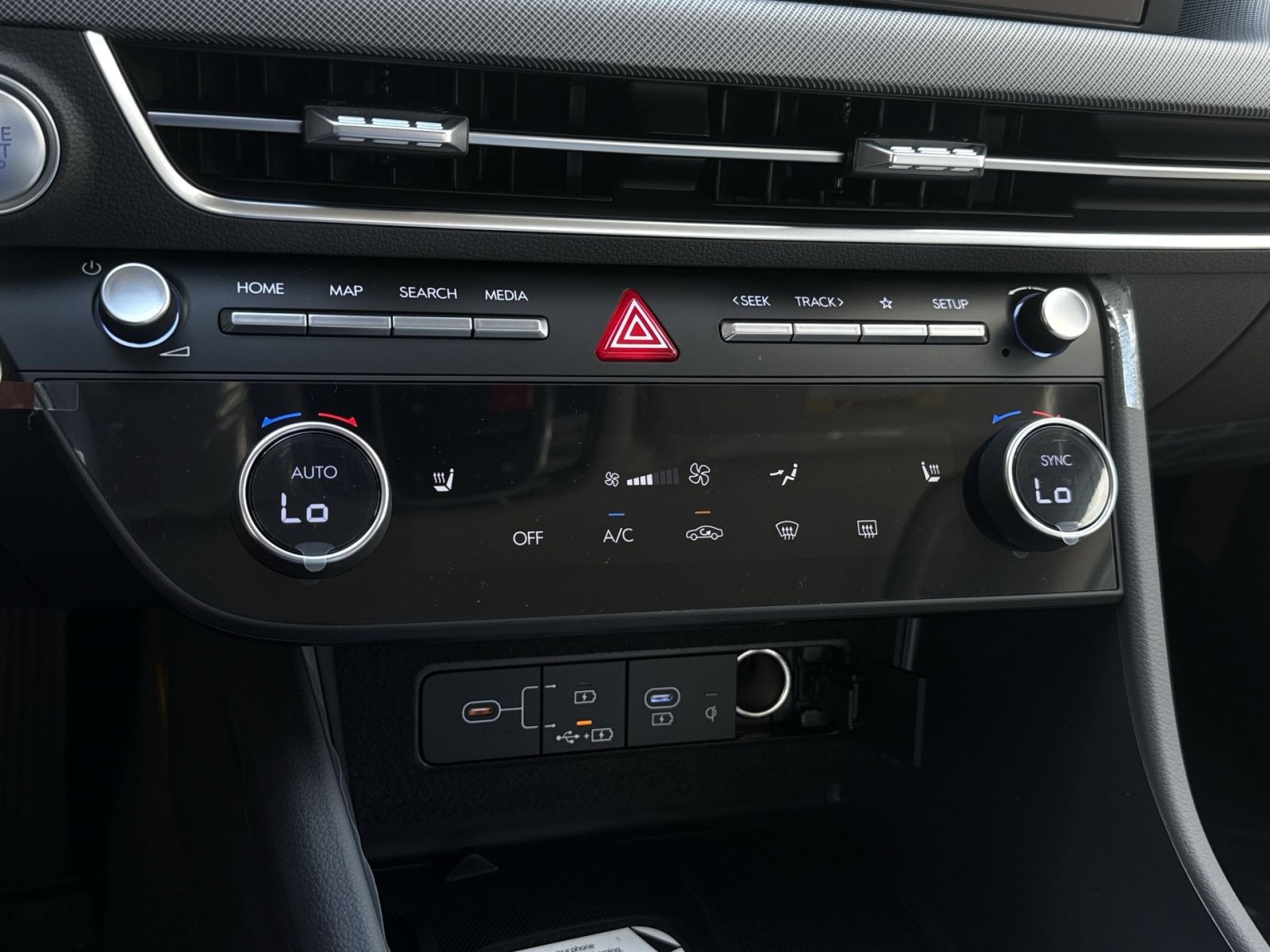 New 2026 Hyundai Sonata SEL AWD/4WD image 21