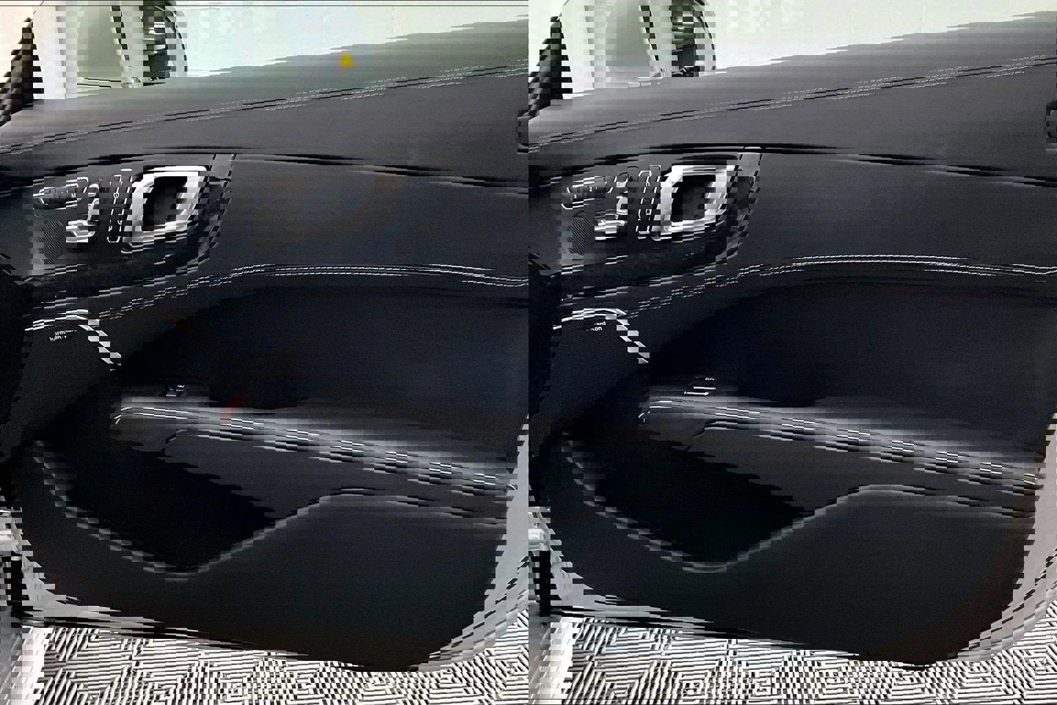 Used 2018 Mercedes-Benz SL 450 image 25