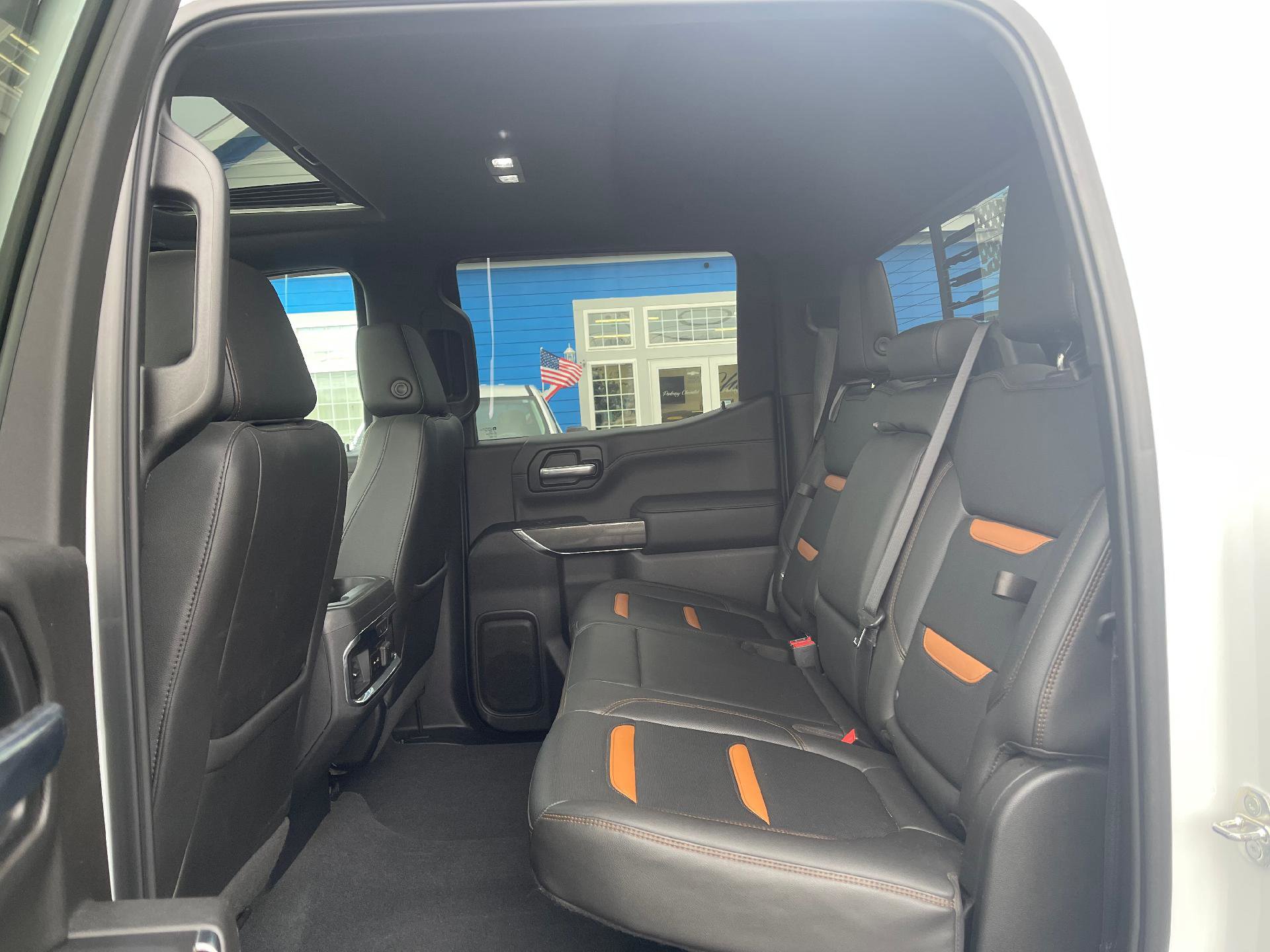 Used 2019 GMC Sierra 1500 AT4 w/ AT4 Premium Package AWD/4WD image 5