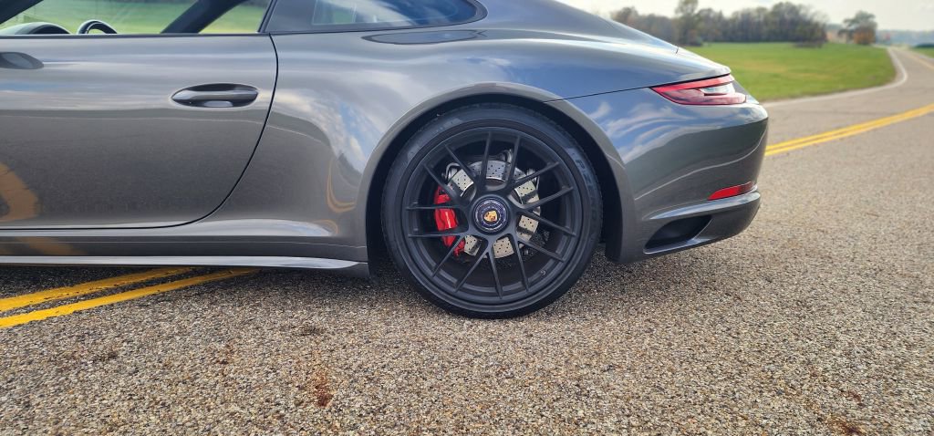 Used 2018 Porsche 911 Carrera 4 GTS image 21