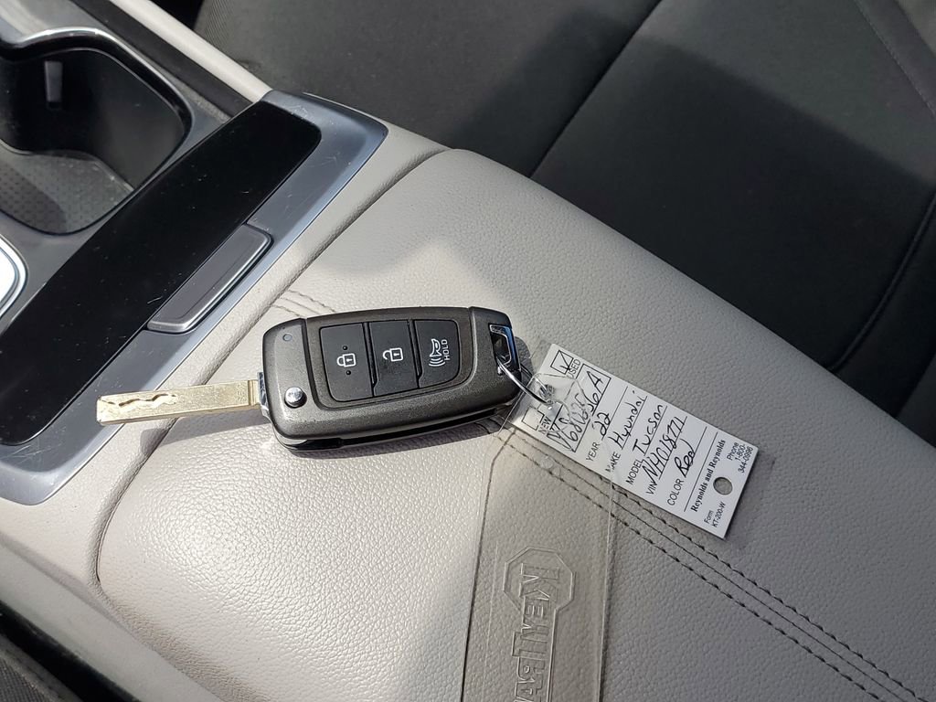 Certified 2022 Hyundai Tucson SE image 27