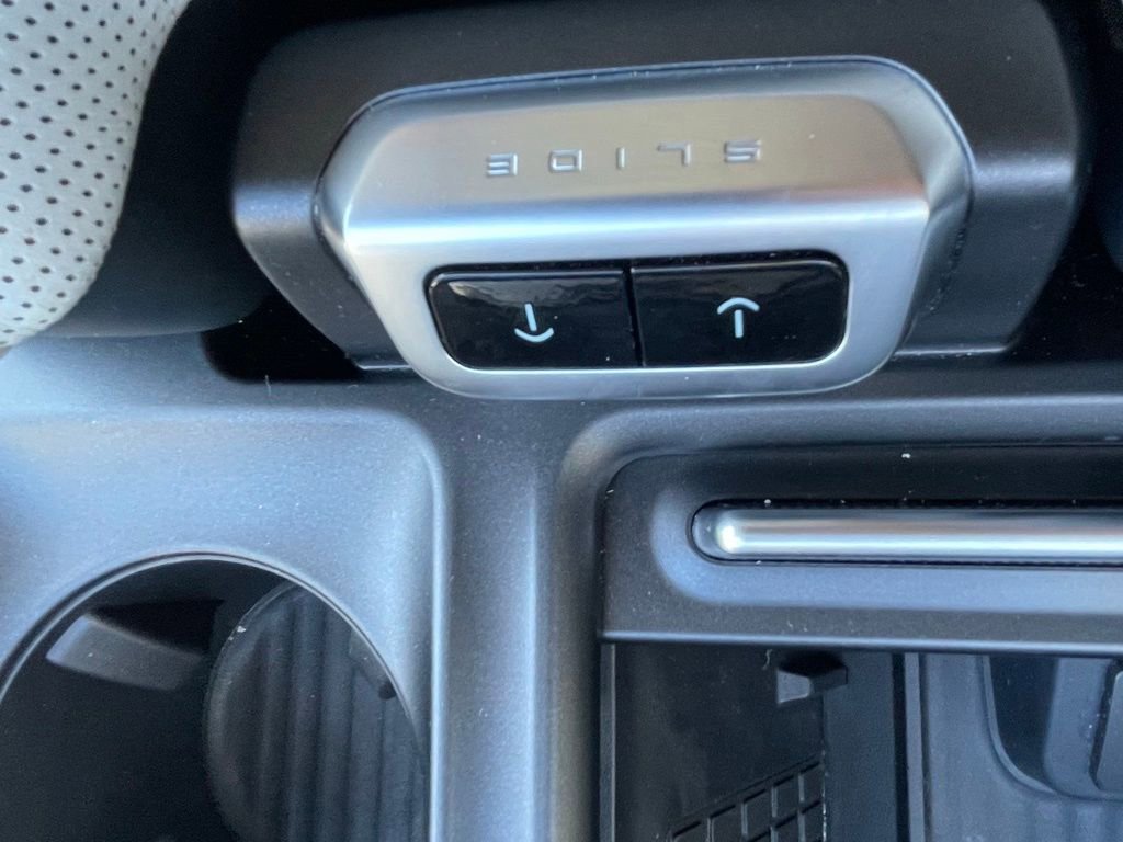 Used 2025 Ford Expedition Platinum w/ Platinum Ultimate Package AWD/4WD image 49