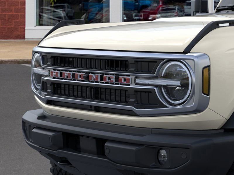 New 2026 Ford Bronco Outer Banks image 19