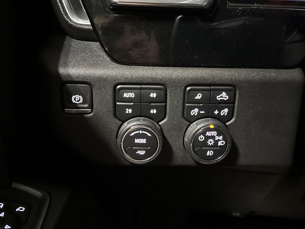 Used 2024 Chevrolet Silverado 2500 LT w/ All Star Edition image 19