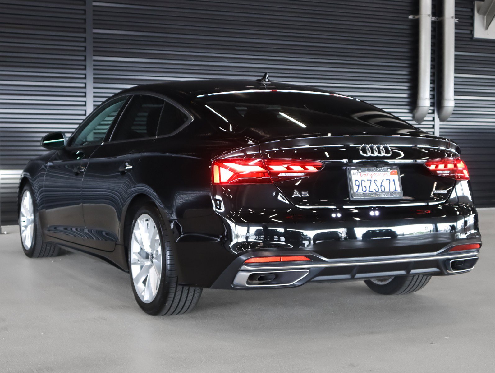Used 2023 Audi A5 2.0T Premium w/ Convenience Package image 2