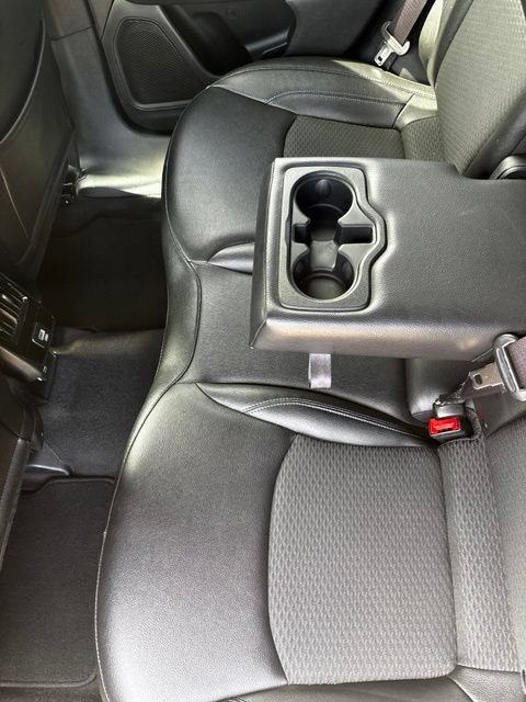 Used 2024 Jeep Compass Latitude AWD/4WD image 14