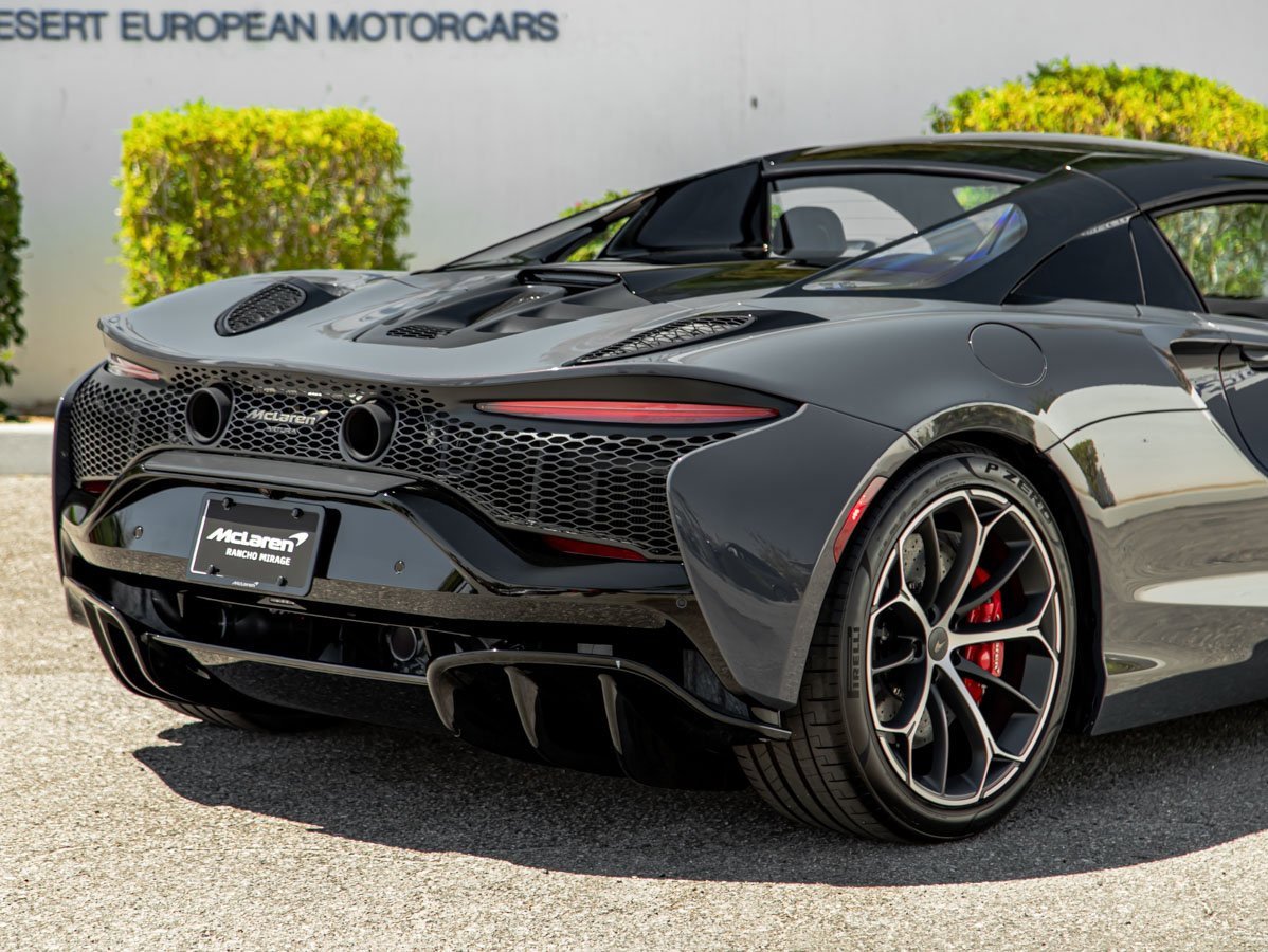 New 2025 McLaren Artura Spider image 9