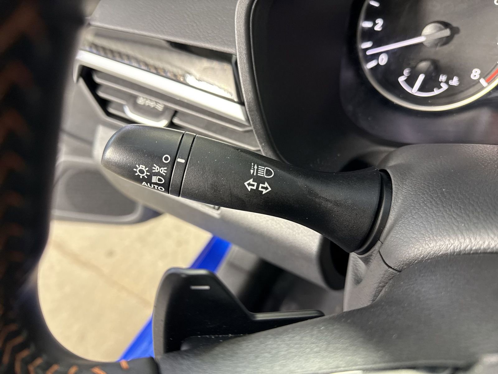 Certified 2025 Nissan Altima 2.5 SR w/ SR Premium Package image 18