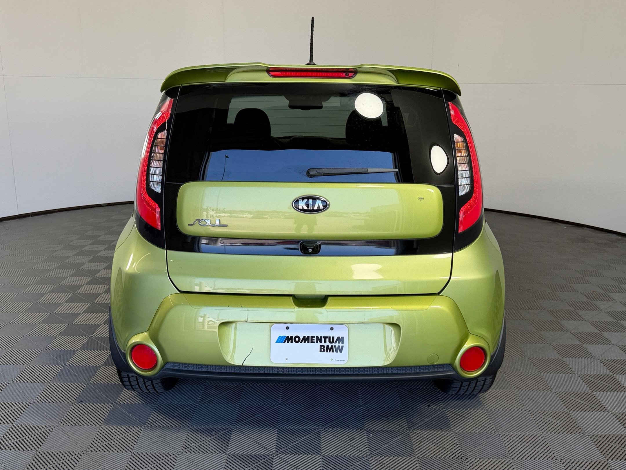 Used 2015 Kia Soul ! w/ Sun & Sound Package FWD image 10