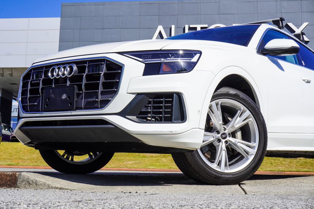 Used 2022 Audi Q8 Premium Plus w/ Premium Plus Package AWD/4WD image 2