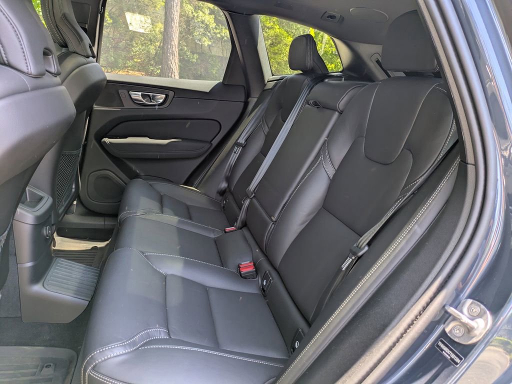 Used 2026 Volvo XC60 T8 Ultra w/ Protection Package Premier AWD/4WD image 14