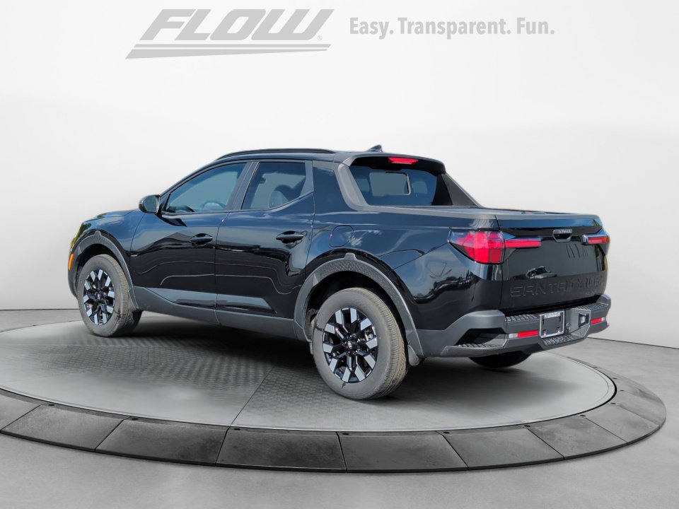 Certified 2025 Hyundai Santa Cruz SEL FWD image 5