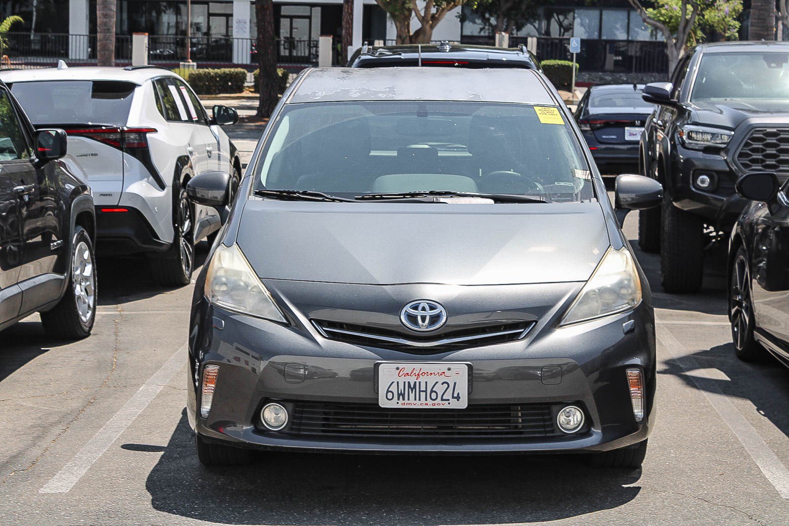 Used 2012 Toyota Prius V Five FWD image 2