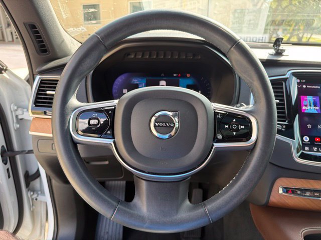Used 2023 Volvo XC90 B6 Plus w/ Protection Package Premier AWD/4WD image 8