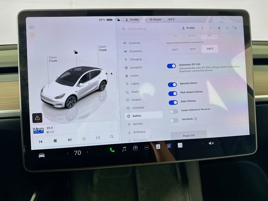 Used 2025 Tesla Model Y Long Range AWD/4WD image 44