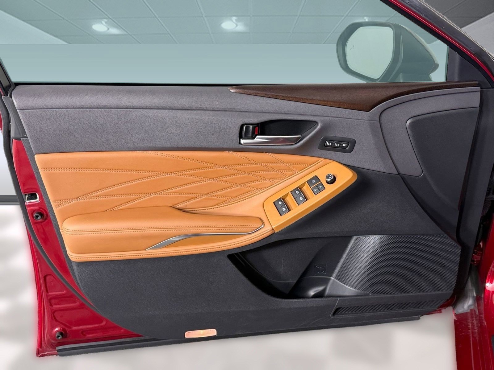 Used 2019 Toyota Avalon Limited FWD image 11