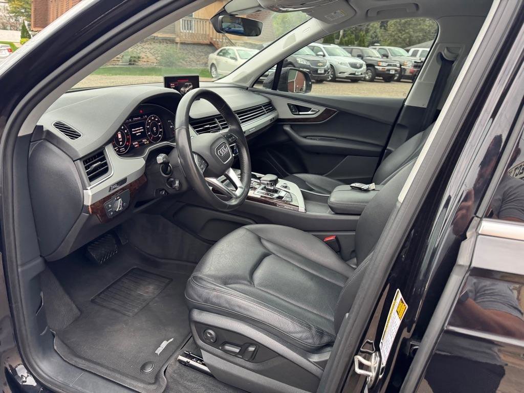 Used 2019 Audi Q7 2.0T Premium Plus w/ Premium Plus Package AWD/4WD image 14