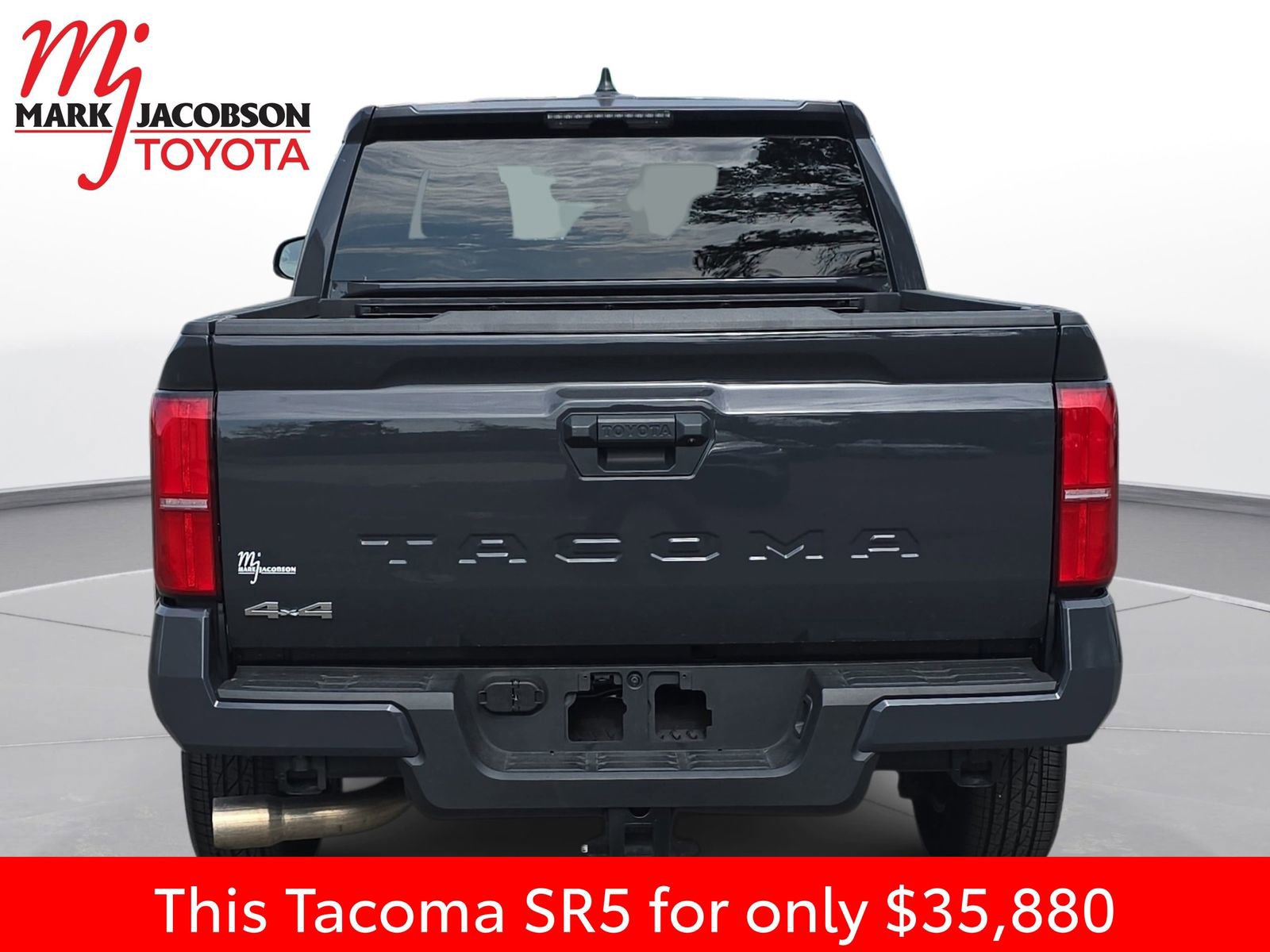 Used 2024 Toyota Tacoma SR5 image 11