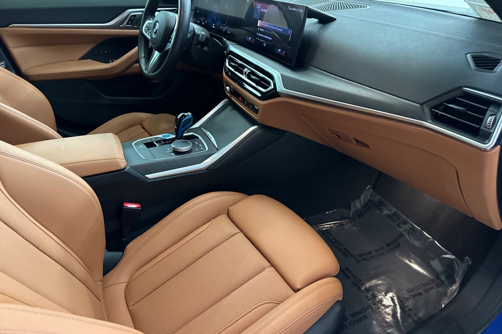 Certified 2022 BMW i4 eDrive40 w/ M Sport Package image 32