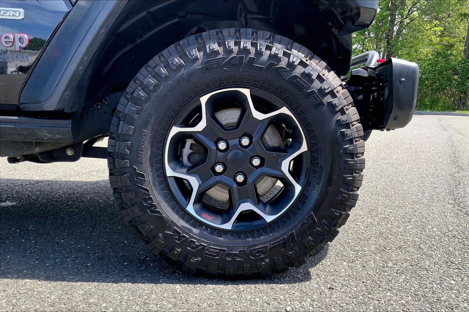 Used 2020 Jeep Wrangler Unlimited Rubicon w/ Quick Order Package 28Y Recon AWD/4WD image 10