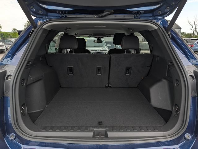 Used 2023 Chevrolet Equinox LT AWD/4WD image 11