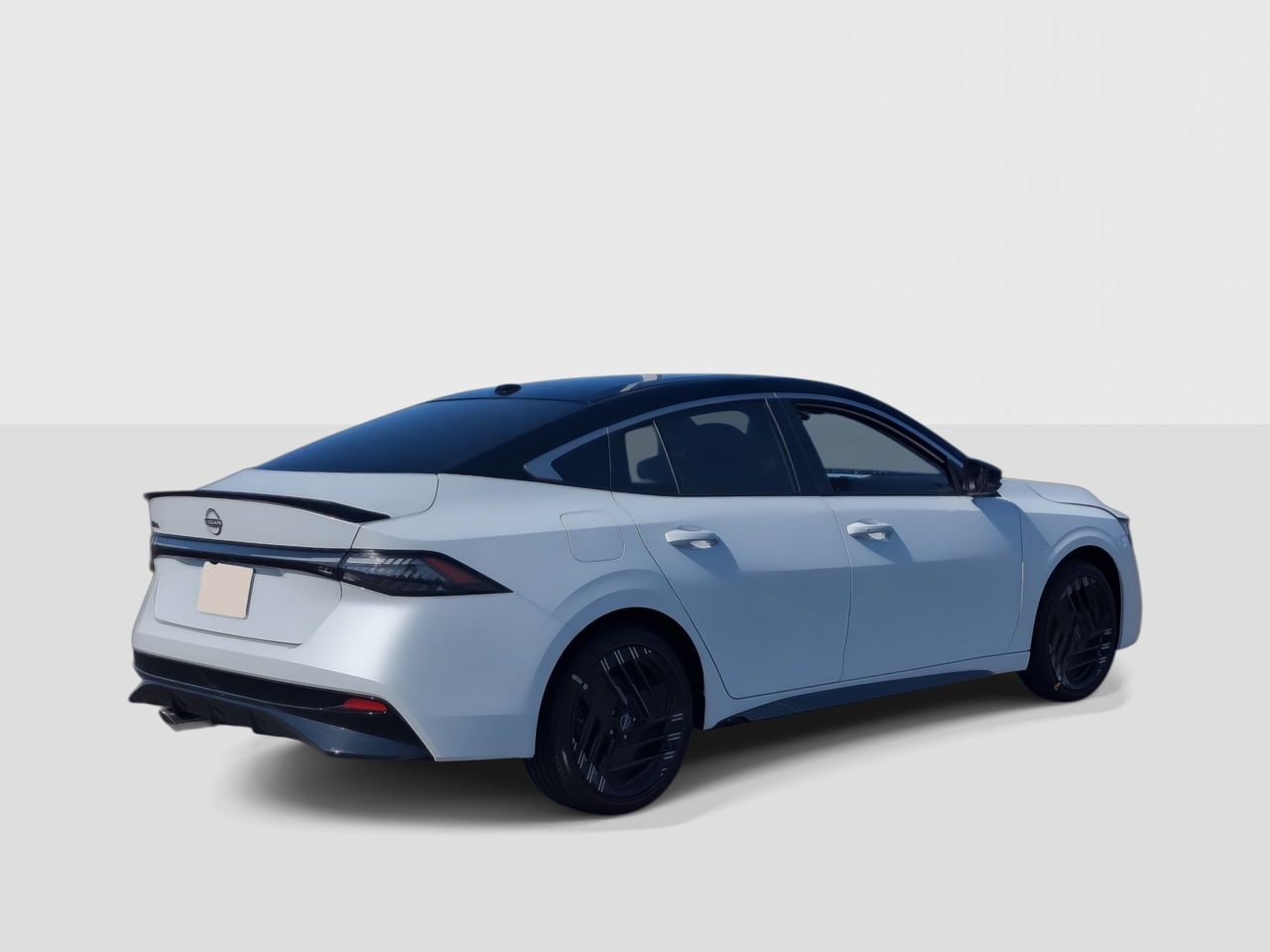 New 2027 Nissan Sentra SR w/ SR All Weather Package FWD image 5