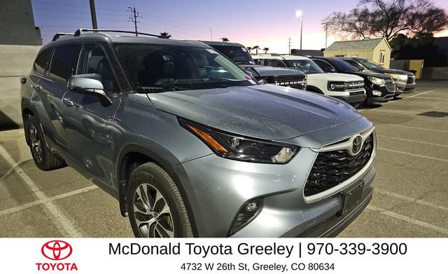 Used 2022 Toyota Highlander XLE