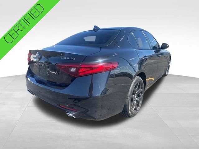 Used 2021 Alfa Romeo Giulia Sprint w/ Nero Edizione AWD/4WD image 5