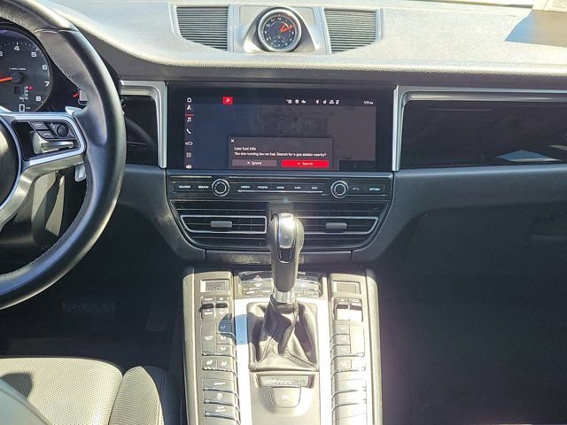 Used 2020 Porsche Macan image 18