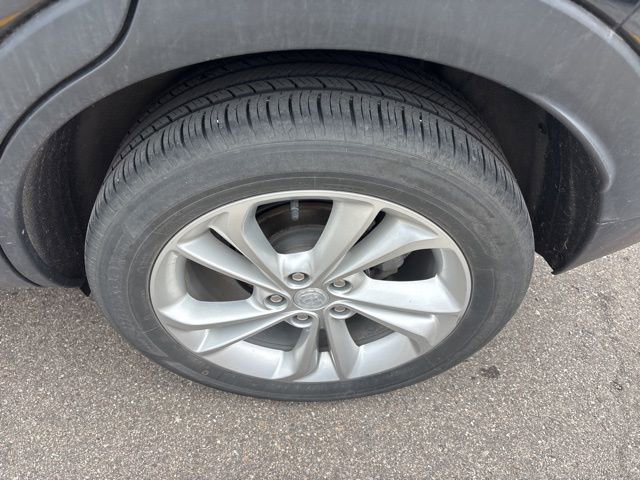 Used 2023 Buick Encore GX Preferred w/ Cold Weather Comfort Package image 12