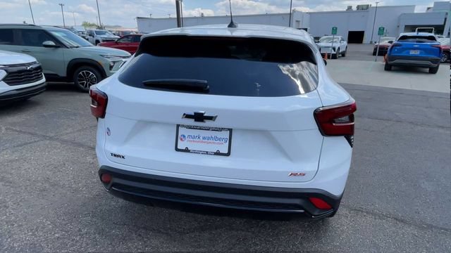 New 2026 Chevrolet Trax RS w/ Driver Confidence Package FWD image 9