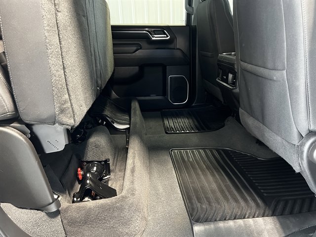 Used 2024 Chevrolet Silverado 3500 LT image 30