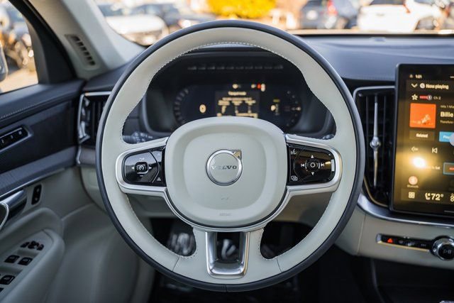 New 2026 Volvo XC90 T8 Ultra w/ Protection Package Premier image 30