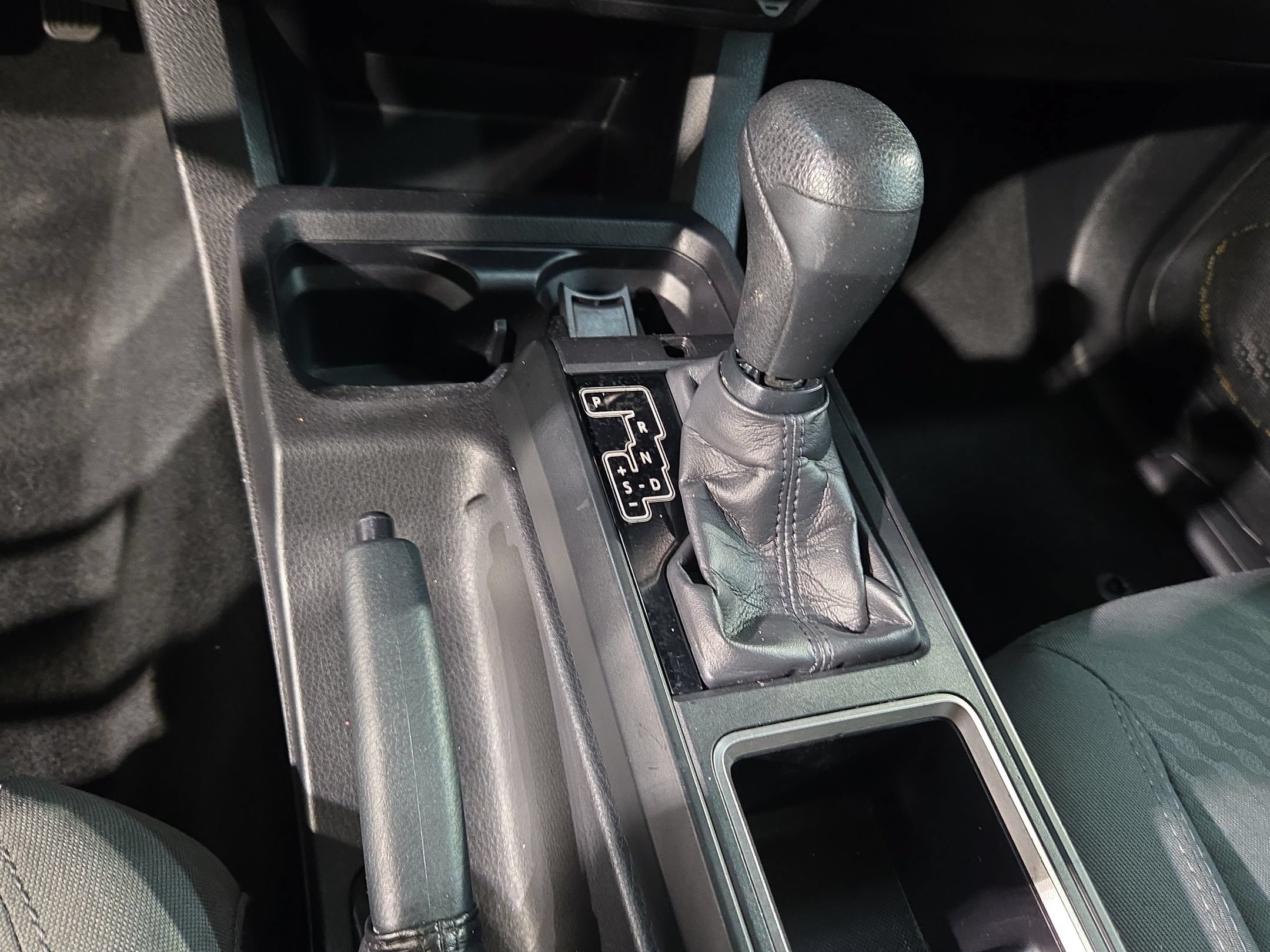 Used 2021 Toyota Tacoma SR RWD image 32