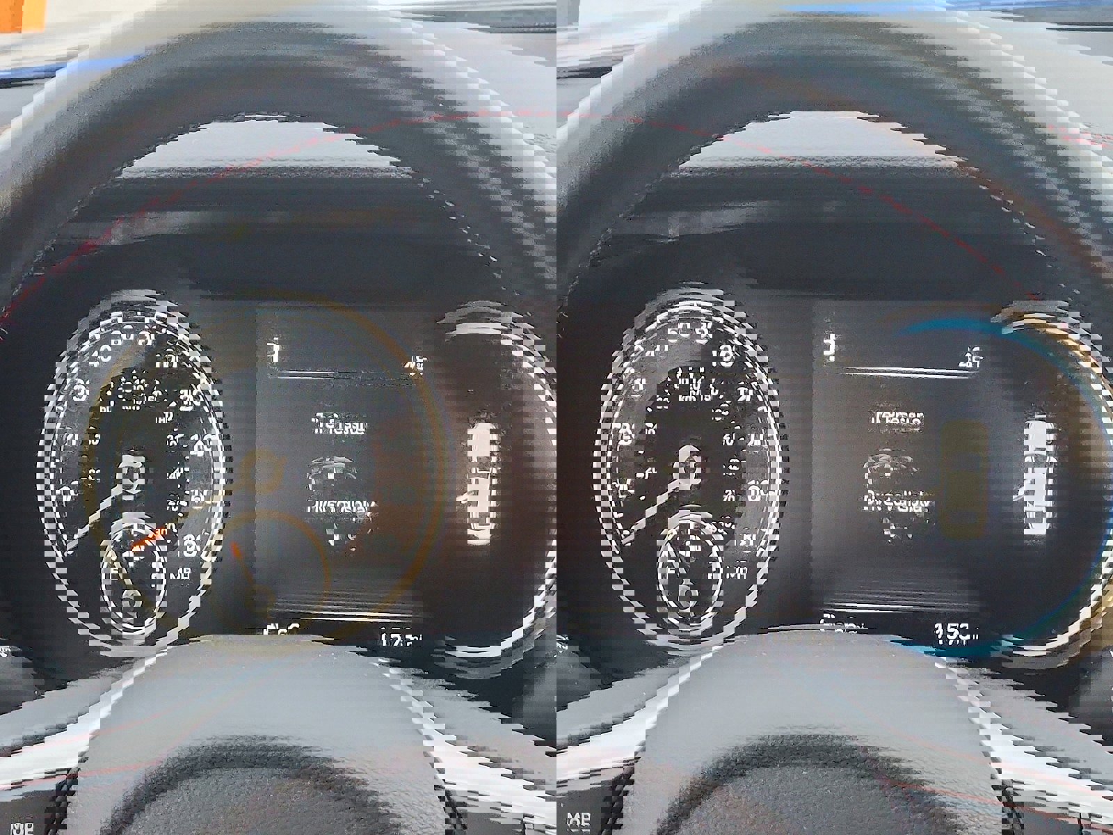 Used 2023 Genesis G70 2.0T w/ Sport Prestige Package image 14