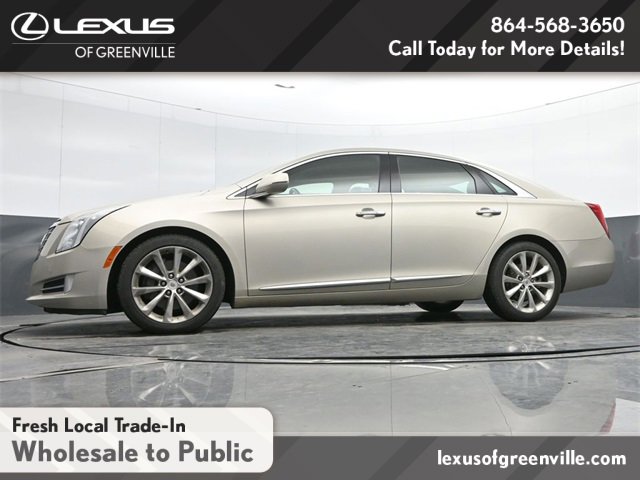 Used 2013 Cadillac XTS Premium image 16