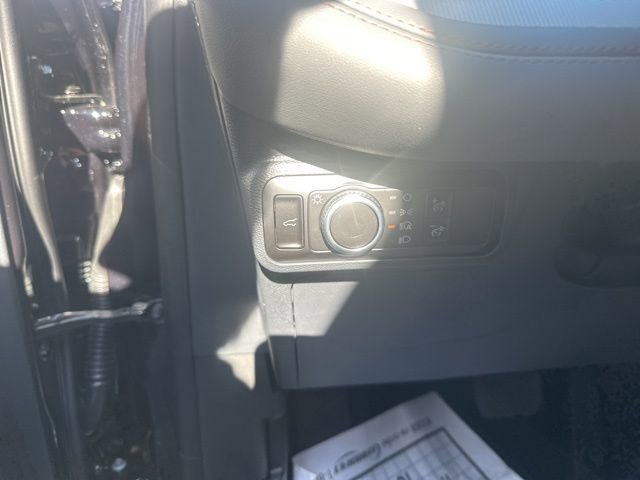 New 2026 Ford Explorer Active image 18