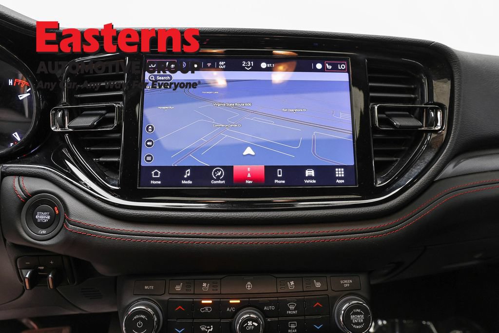 Used 2024 Dodge Durango GT AWD/4WD image 12