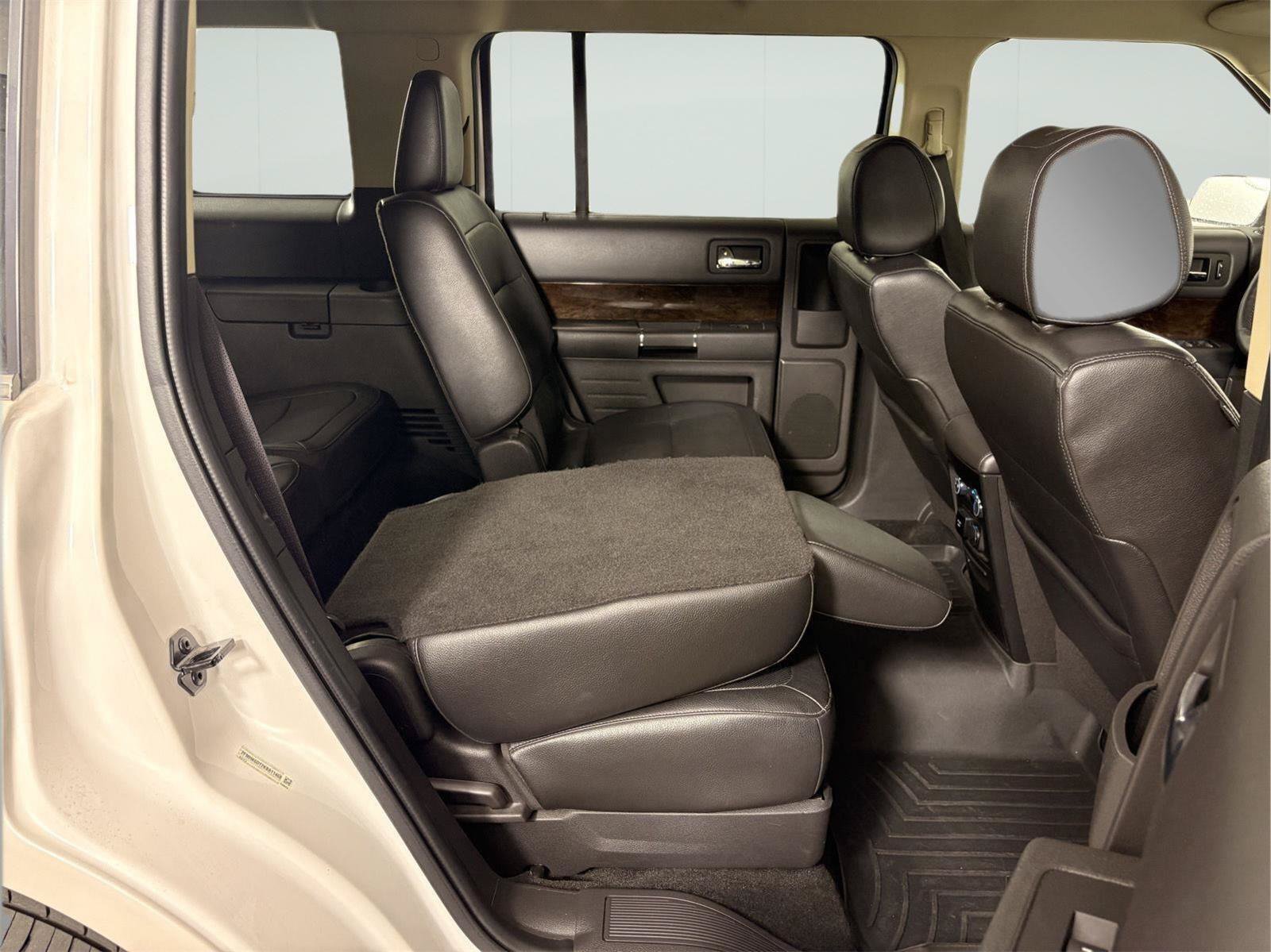 Used 2019 Ford Flex Limited w/ Equipment Group 303A AWD/4WD image 19