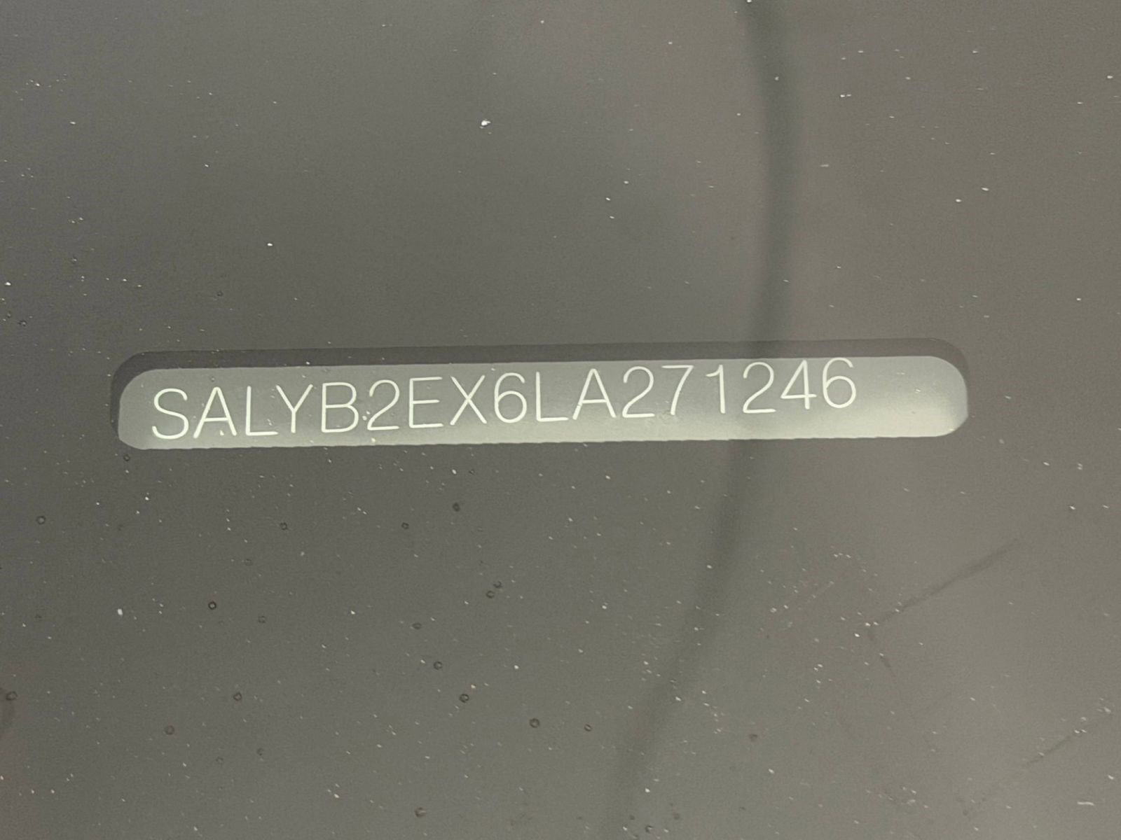 Used 2020 Land Rover Range Rover Velar S image 21