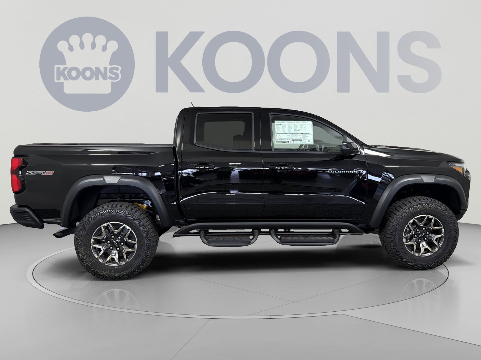 New 2026 Chevrolet Colorado ZR2 w/ Technology Package AWD/4WD image 8