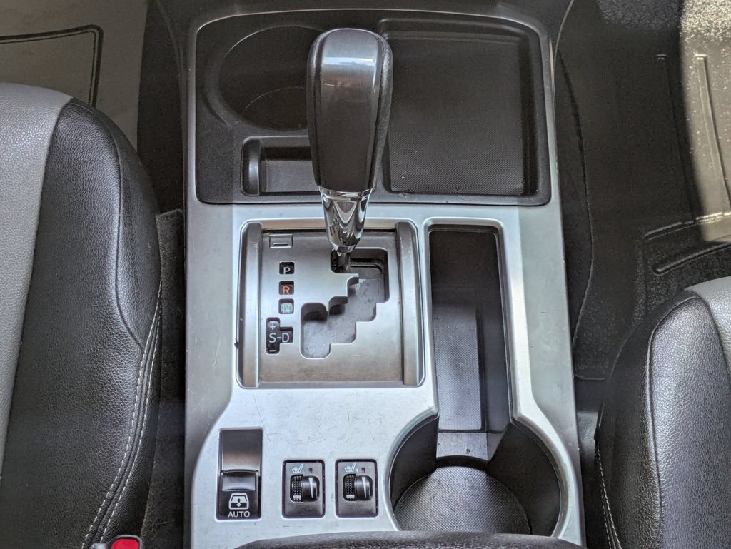 Used 2017 Toyota 4Runner SR5 Premium RWD image 17