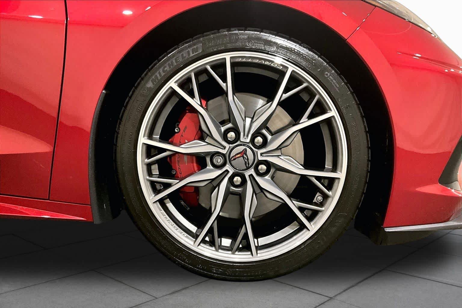 Used 2024 Chevrolet Corvette Stingray Preferred Conv w/ Z51 Performance Package RWD image 10