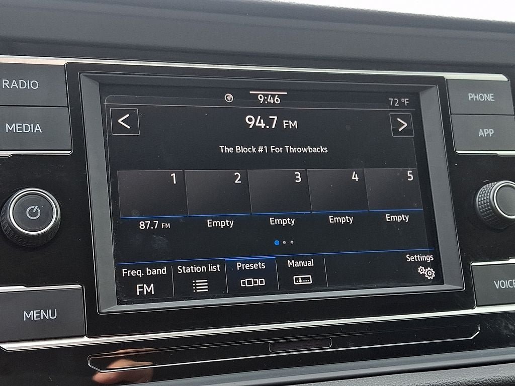 Certified 2023 Volkswagen Jetta S FWD image 17