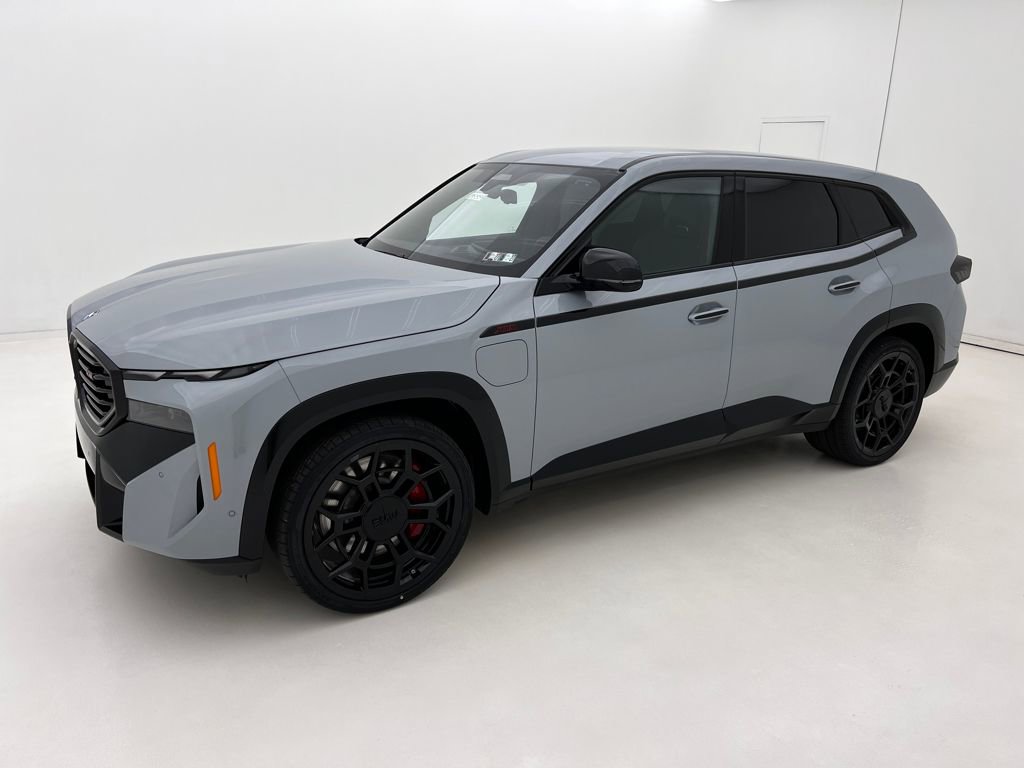 New 2026 BMW XM Label Red image 2