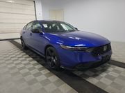 Used 2025 Honda Accord Sport image 2