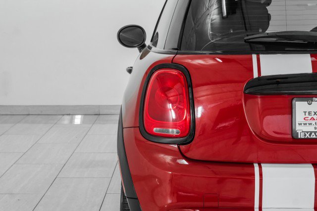 Used 2017 MINI Cooper S image 37