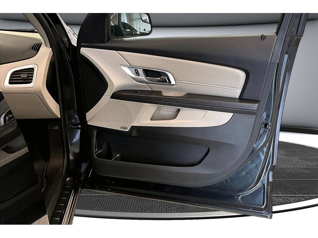 Used 2014 GMC Terrain SLT w/ Chrome Appearance Package FWD image 46