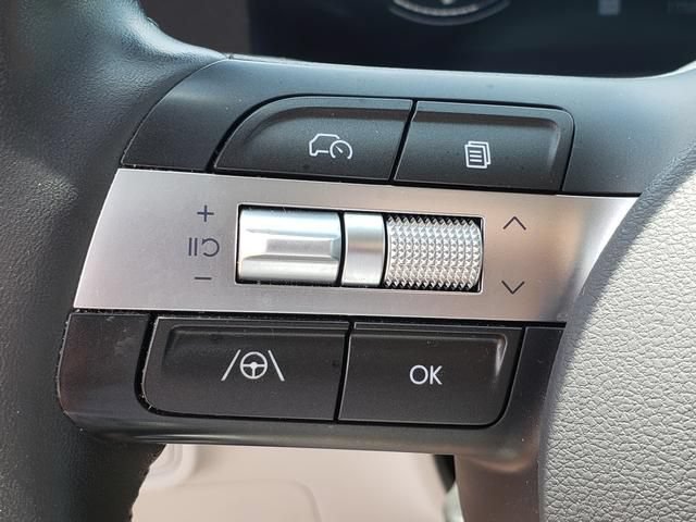 Certified 2024 Hyundai Kona SEL AWD/4WD image 26