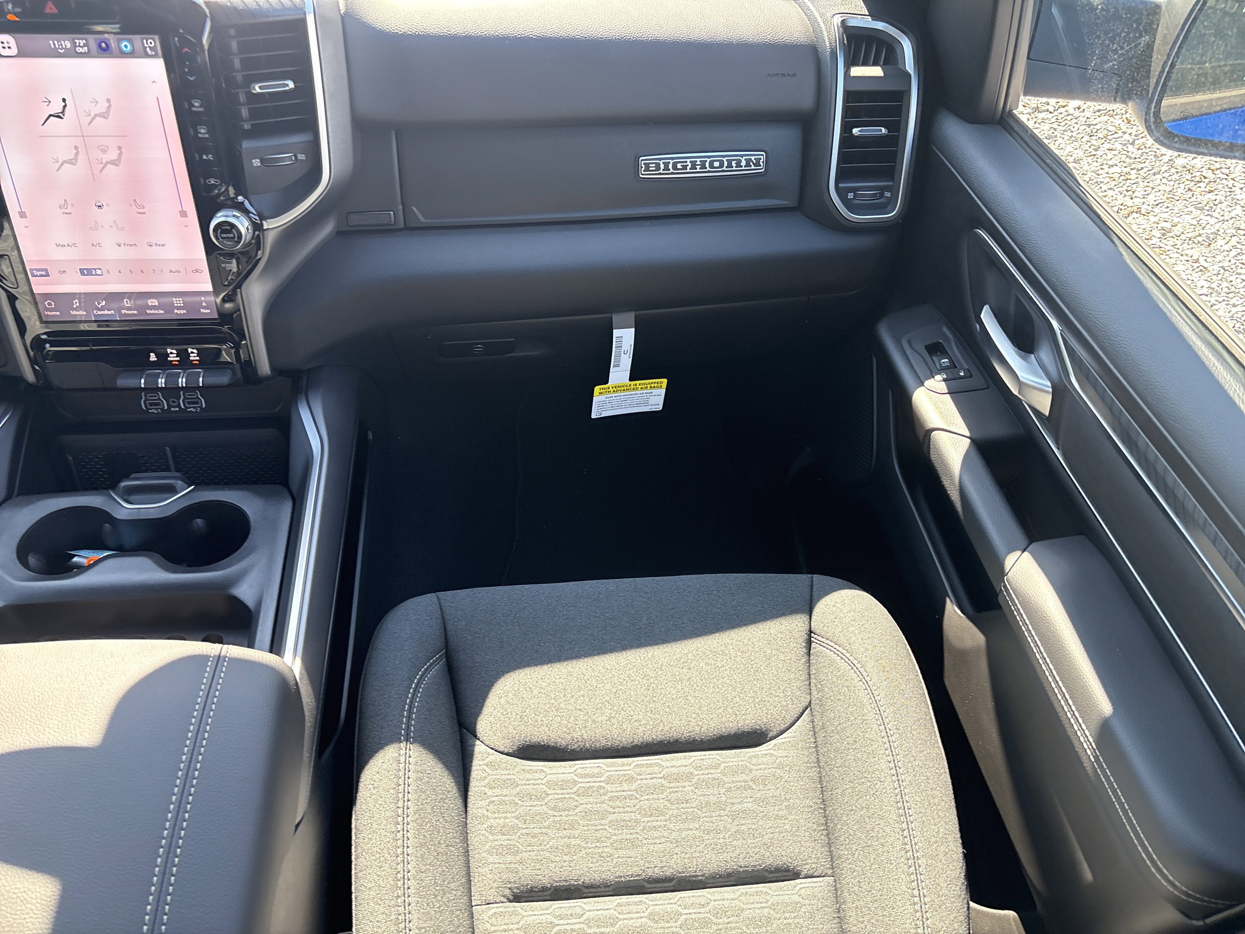 New 2026 RAM 1500 4x4 Crew Cab image 21